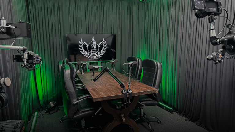 Sala de gravação em um estúdio na Barra da Tijuca